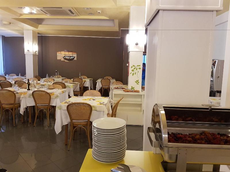 Hotel Desiré - Restoran