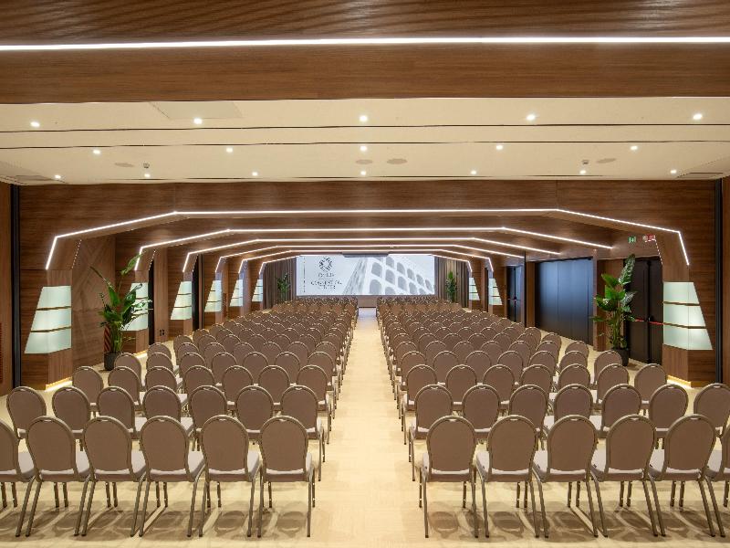 Shangri La Roma - Toplantı