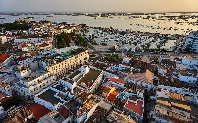 Occidental Faro - Genel