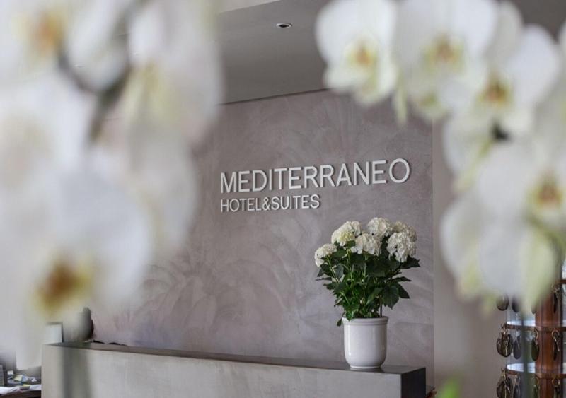 Hotel Mediterraneo - Lobi