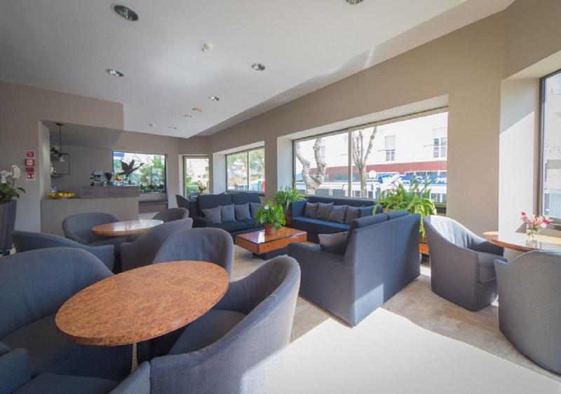 Hotel Mediterraneo - Lobi
