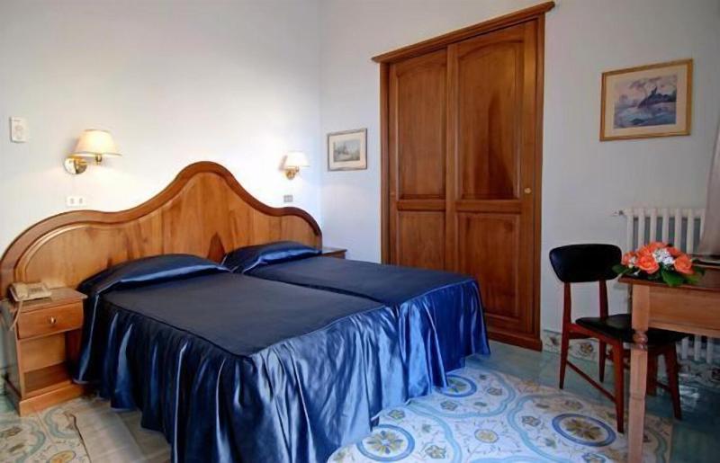 La Bussola - Oda