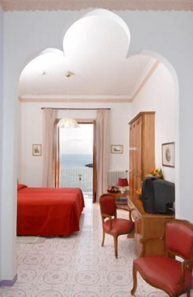 La Bussola - Oda