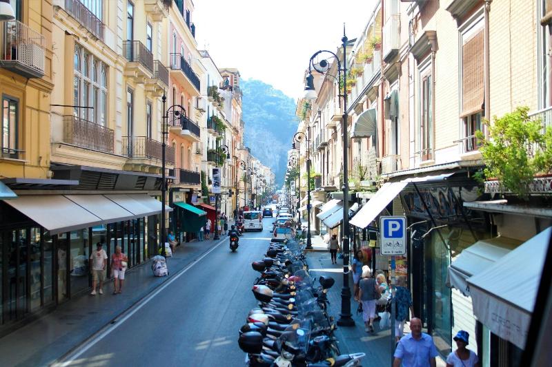 Corso Italia Suites - Genel