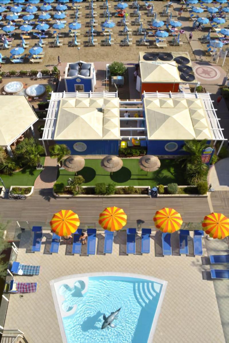 Hotel Diplomat - Genel
