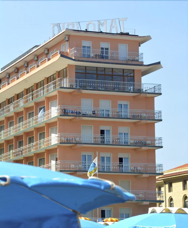 Hotel Diplomat - Genel
