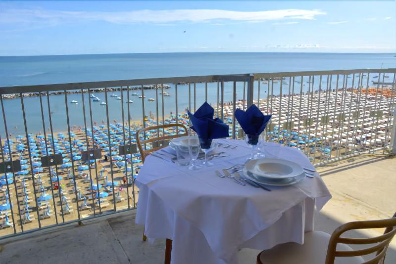 Hotel Diplomat - Restoran