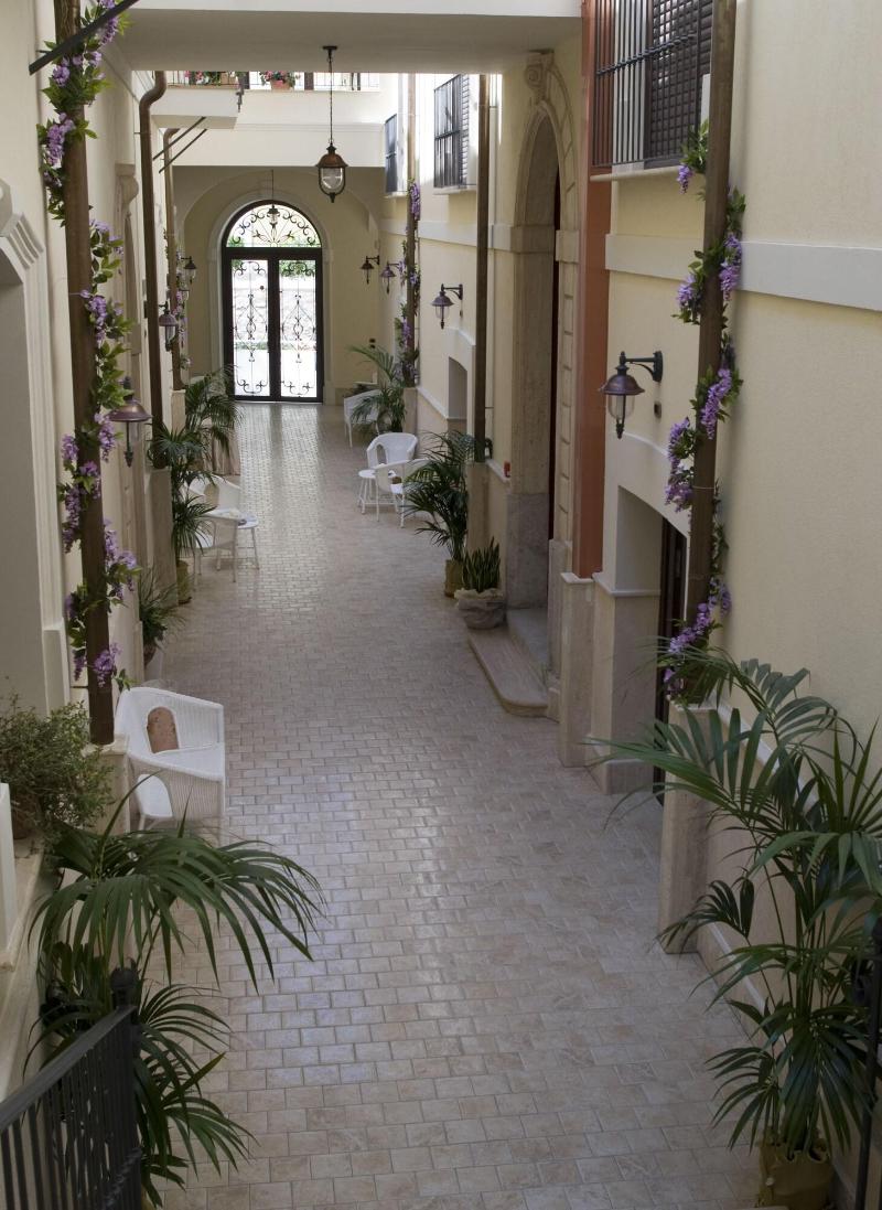Palazzo Reginella Residence Hotel - Lobi