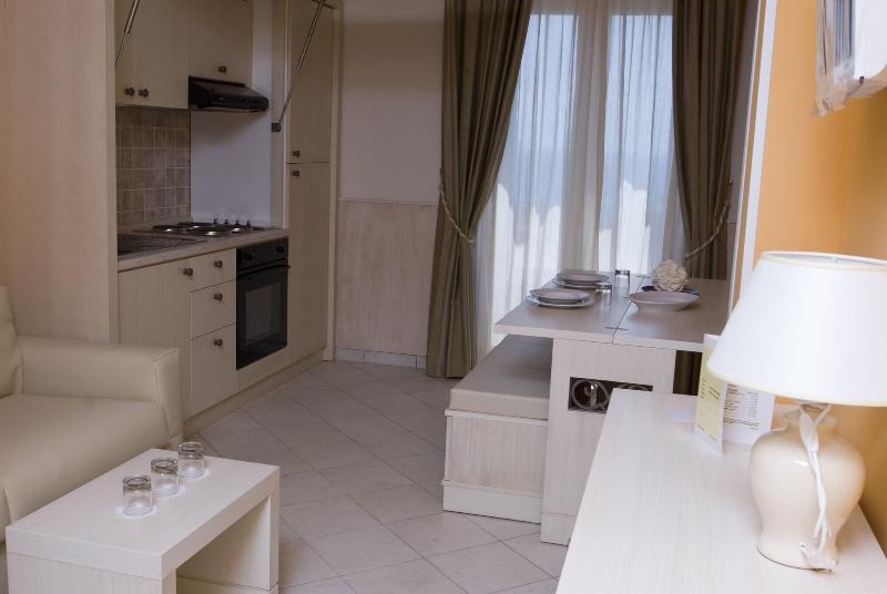 Palazzo Reginella Residence Hotel - Oda