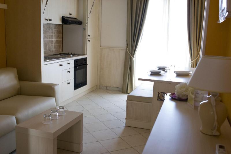Palazzo Reginella Residence Hotel - Oda