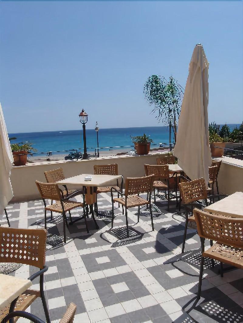 Palazzo Reginella Residence Hotel - Teras