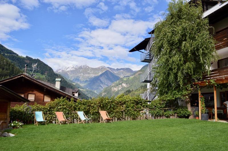 Hotel Bergland & Dependance Gurschler - Bergland - Genel