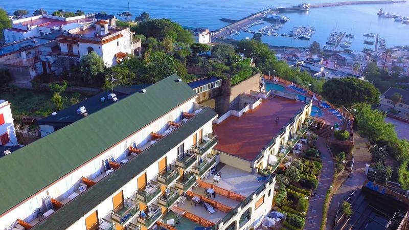 Suisse Thermal Village - Genel