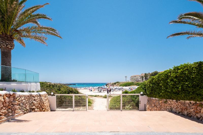 Carema Beach Menorca - Aktivite