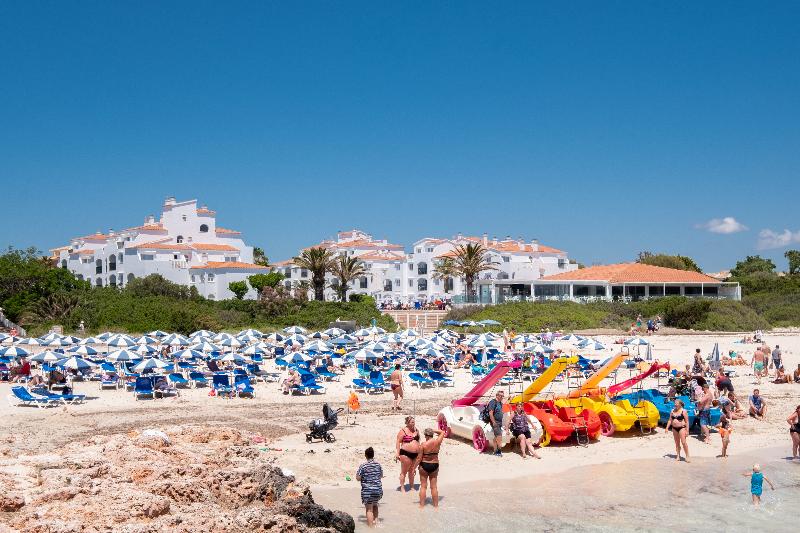 Carema Beach Menorca - Aktivite