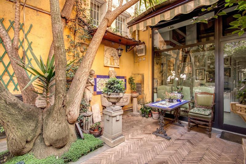 Navona Gallery Garden Suites - Genel