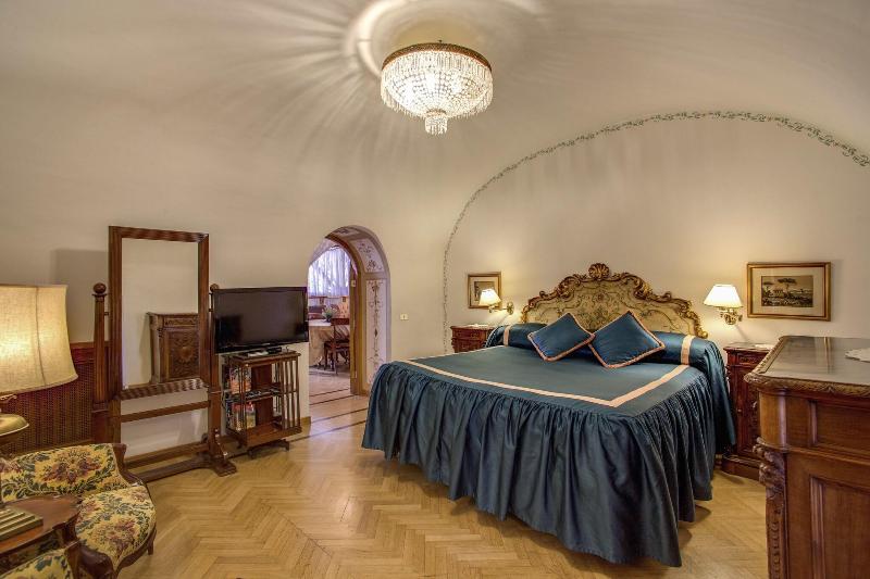 Navona Gallery Garden Suites - Oda