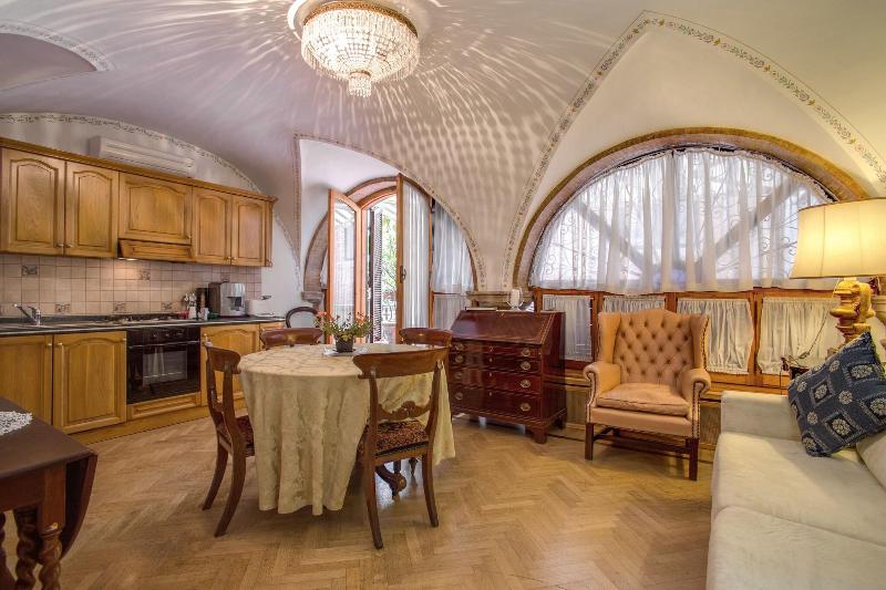 Navona Gallery Garden Suites - Oda