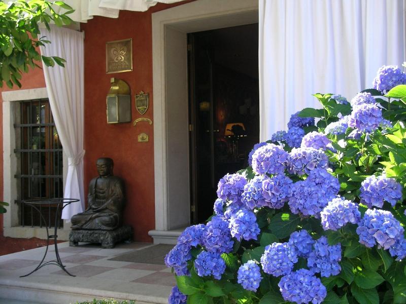 Villa Abbazia - Genel
