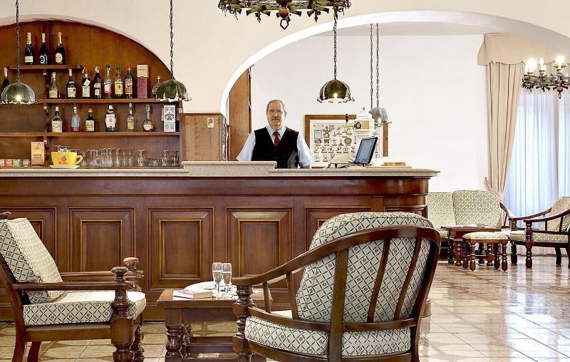 Royal Terme - Bar