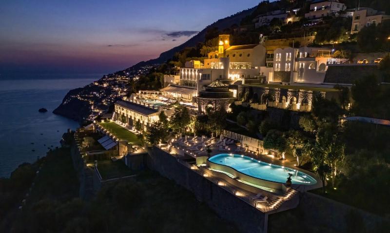 Furore Grand Hotel - Genel