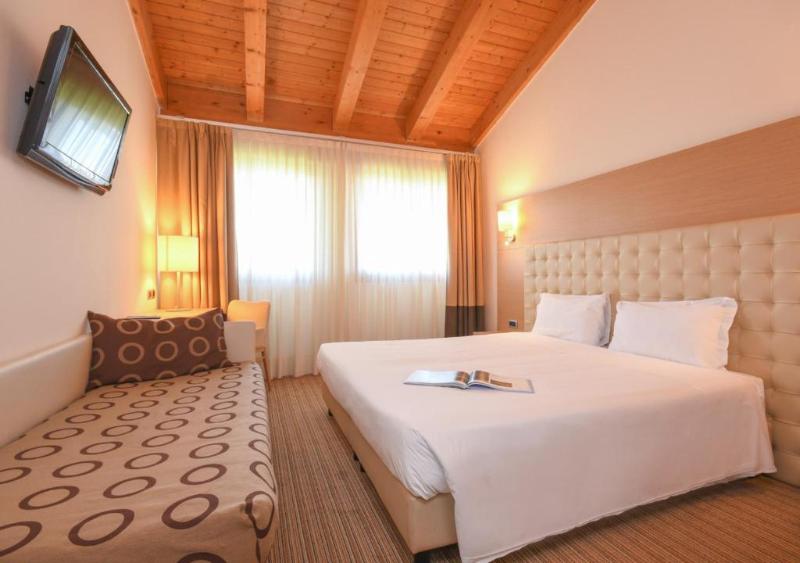 TH Lazise - Hotel Parchi Del Garda - Oda
