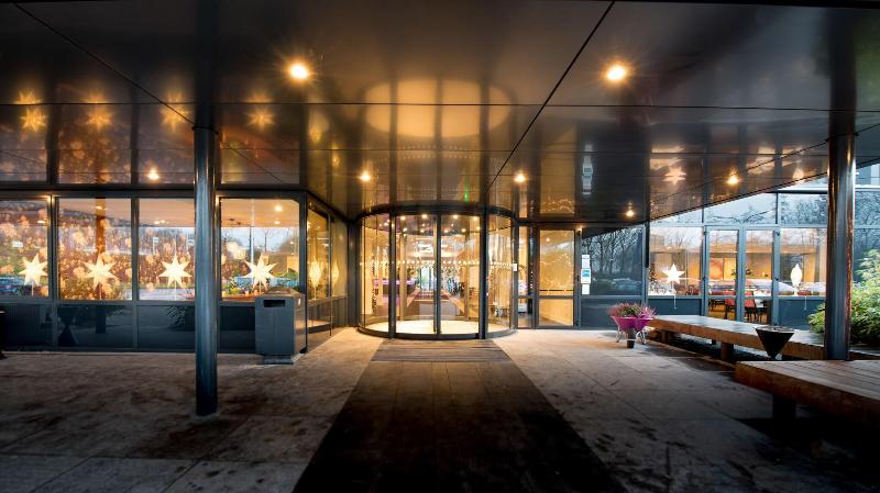 Van Der Valk Hotel Rotterdam Nieuwerkerk - Lobi