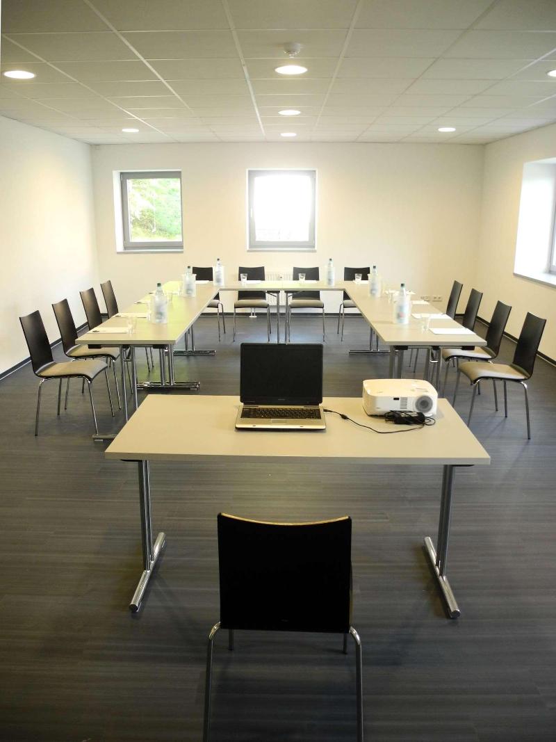 TOP HotelSportforum Rostock - Toplantı