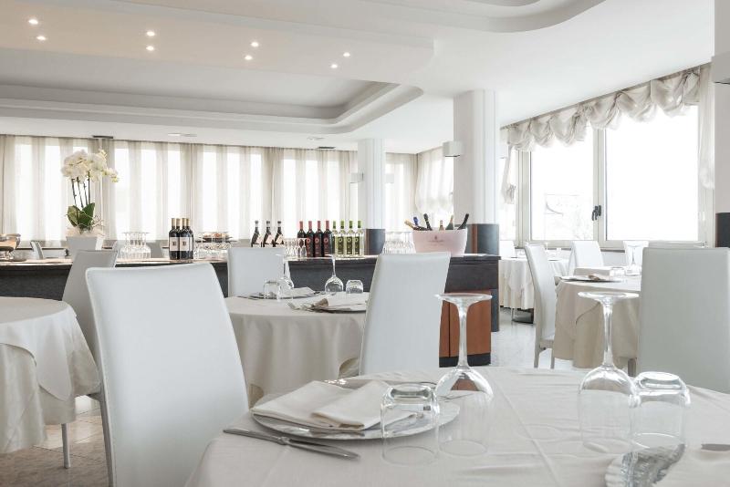 Commodore - Restoran