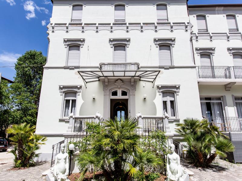 Belvedere Rimini - Lobi