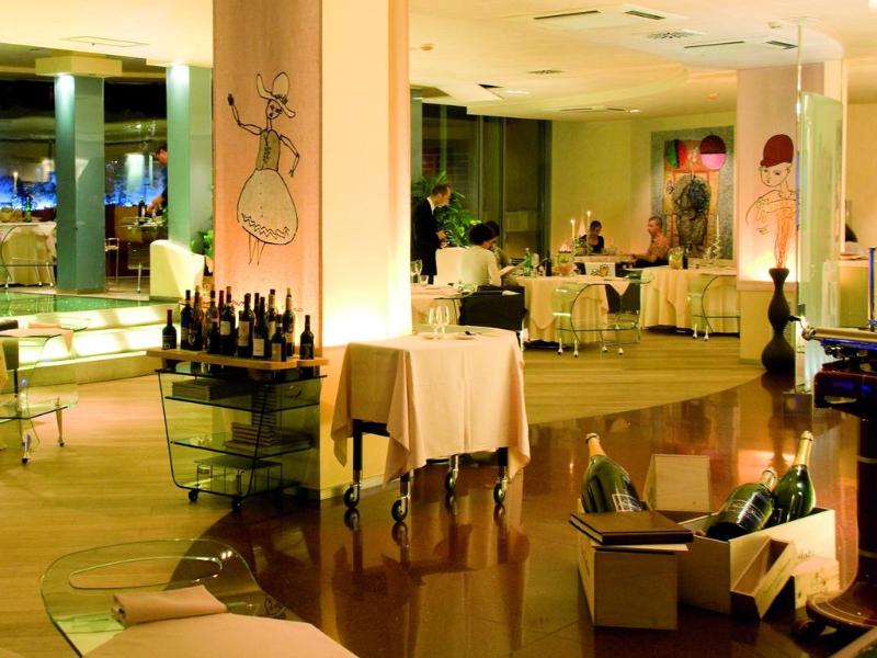 Hotel Waldorf - Premier Resort - Bar