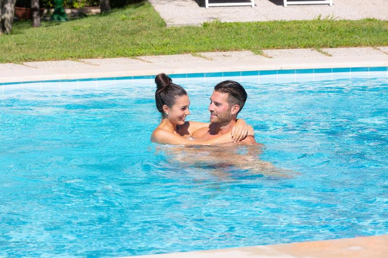 Terme Savoia - Aktivite