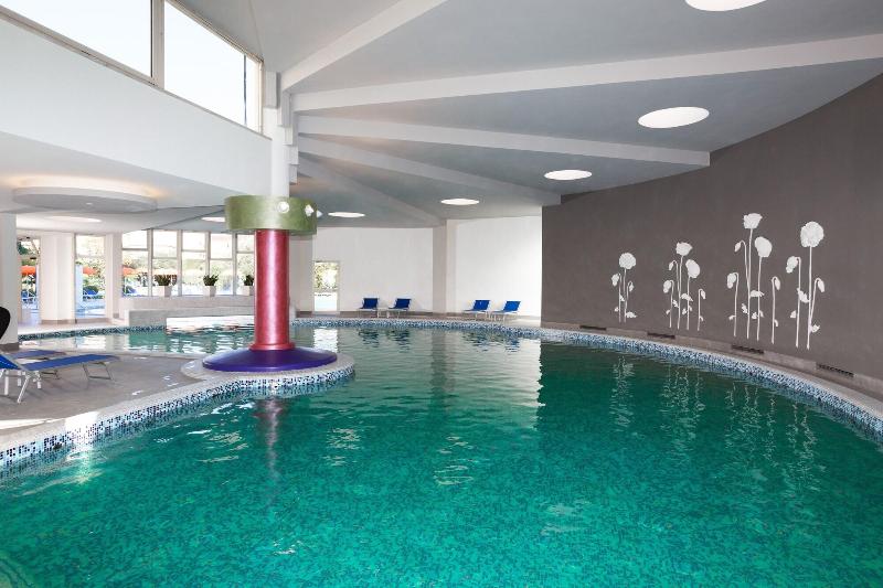 Terme Savoia - Aktivite