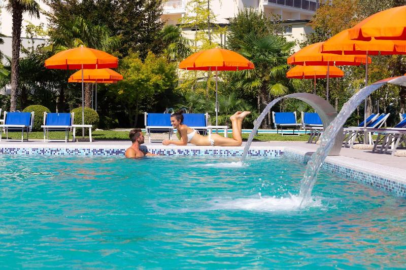 Terme Savoia - Aktivite