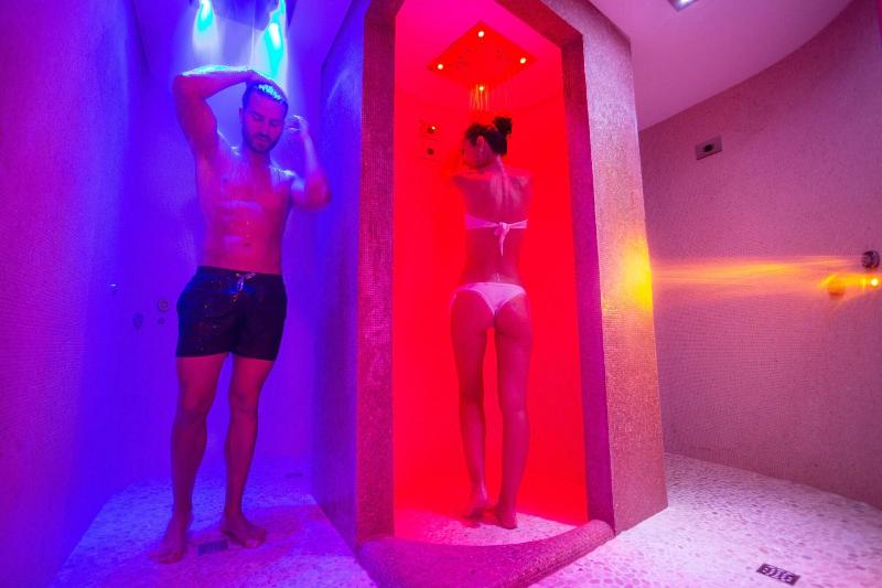 Terme Savoia - Aktivite