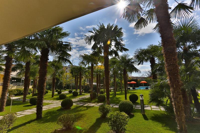 Terme Savoia - Genel