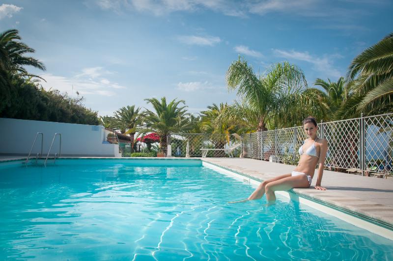 Borgo Romantica Resort & SPA - Havuz