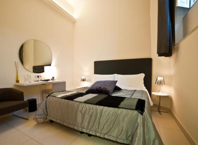 Town House Cavour - Genel