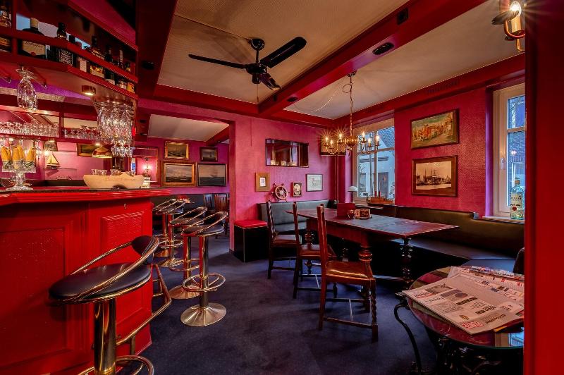 Hinrichsen - Bar