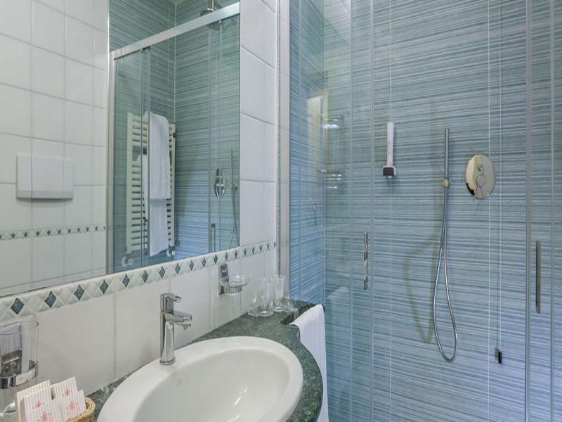 Hotel Terme Bristol Buja - Oda