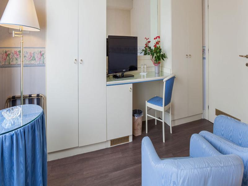 Hotel Terme Bristol Buja - Oda