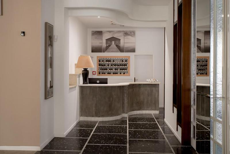 c-hotels International - Lobi