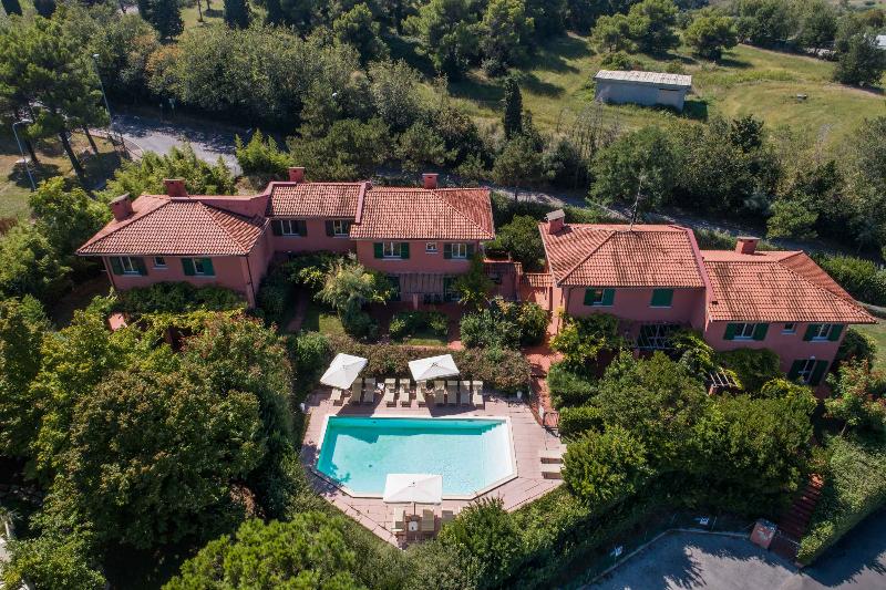 Residenze Al Colle Dei Pini - Genel