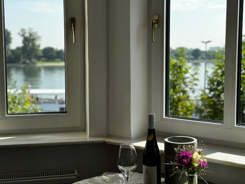 Rhein-Hotel Nierstein | Privat-Hotel seit 1908 - Oda