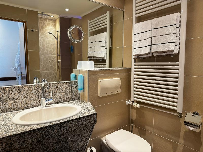 Rhein-Hotel Nierstein | Privat-Hotel seit 1908 - Oda