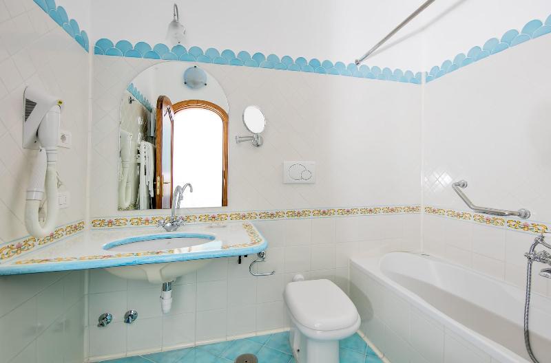 Hotel Vittoria Positano - Oda