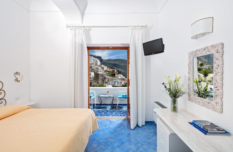 Hotel Vittoria Positano - Oda
