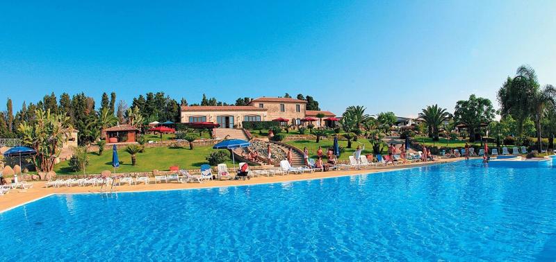 Villaggio Club Dolomiti sul Mare - Havuz