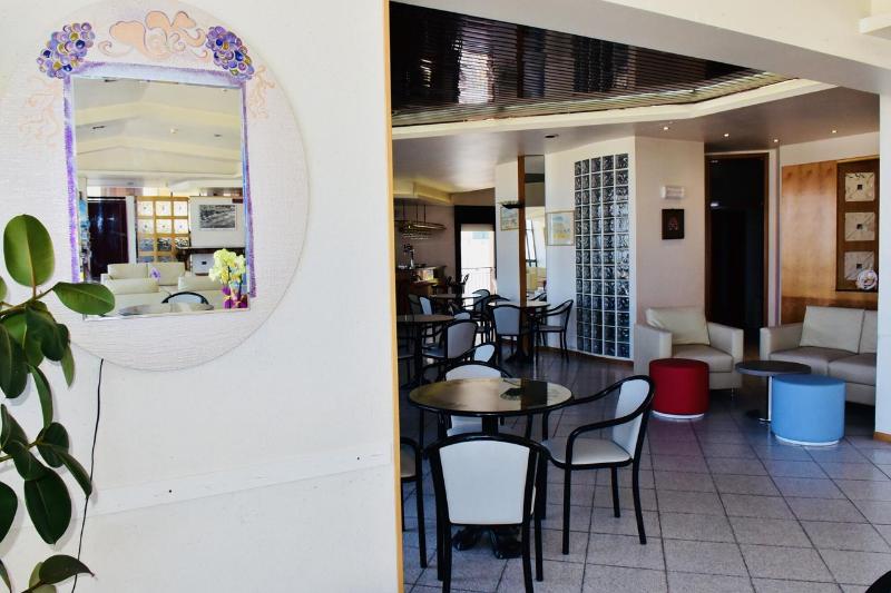 Hotel Astoria - Lobi