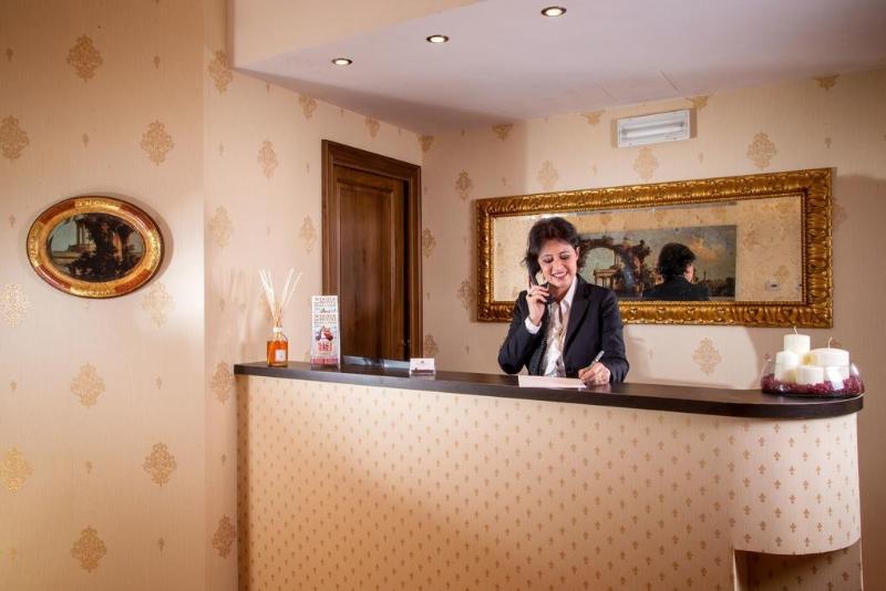 Boncompagni Suite - Lobi